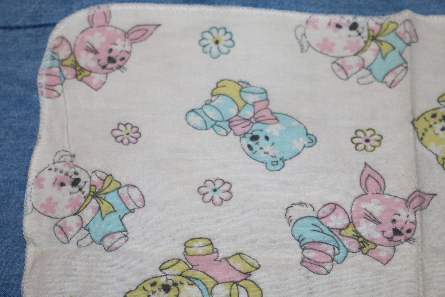 Vintage Baby Flannel Cloth Pastel Teddy Bear Pattern – Cotton Nursery Textile