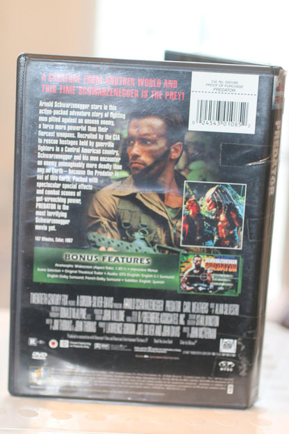 Predator DVD Starring Schwarzenegger - Enhanced Widescreen french & English