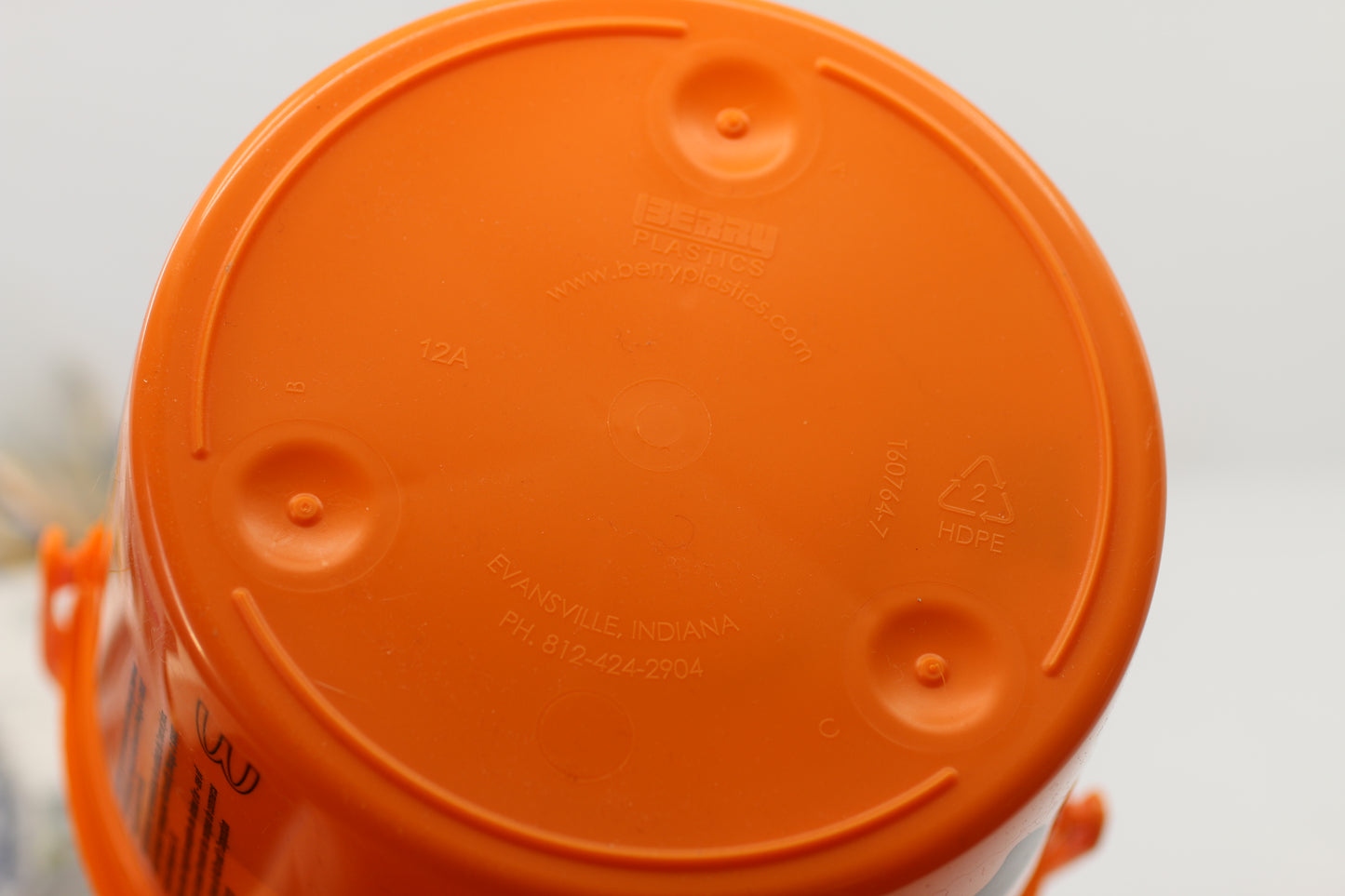 2023 McDONALD'S Halloween Bucket Pail Classic Boo Buckets HAPPY MEAL TOYS Orange