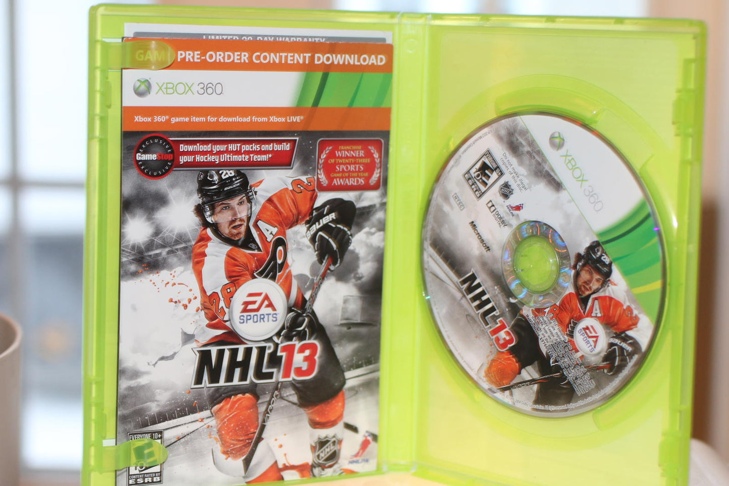 NHL 13 Xbox 360 Hockey Video Game EA Sports Complete in box