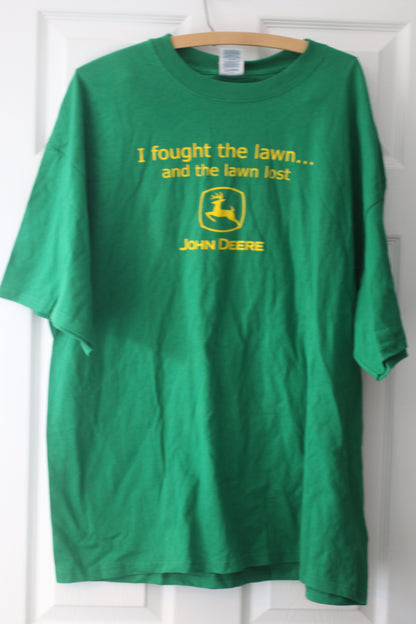 John Deere T-Shirt Green “I Fought the Lawn” Logo Size 2XL NWT w/ tag
