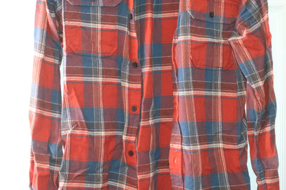 Burton Size M Red Tartan Long Sleeved Shirt Medium 38" 40"