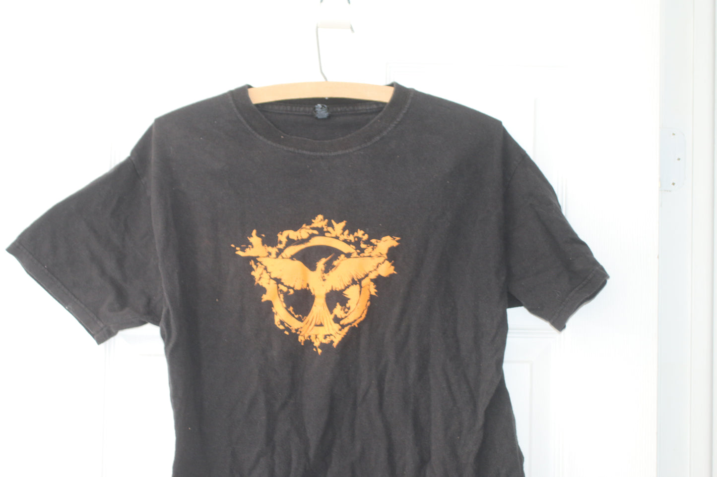 Hunger Games La Révolte Part 1 Women’s T-Shirt Medium Black French Promo