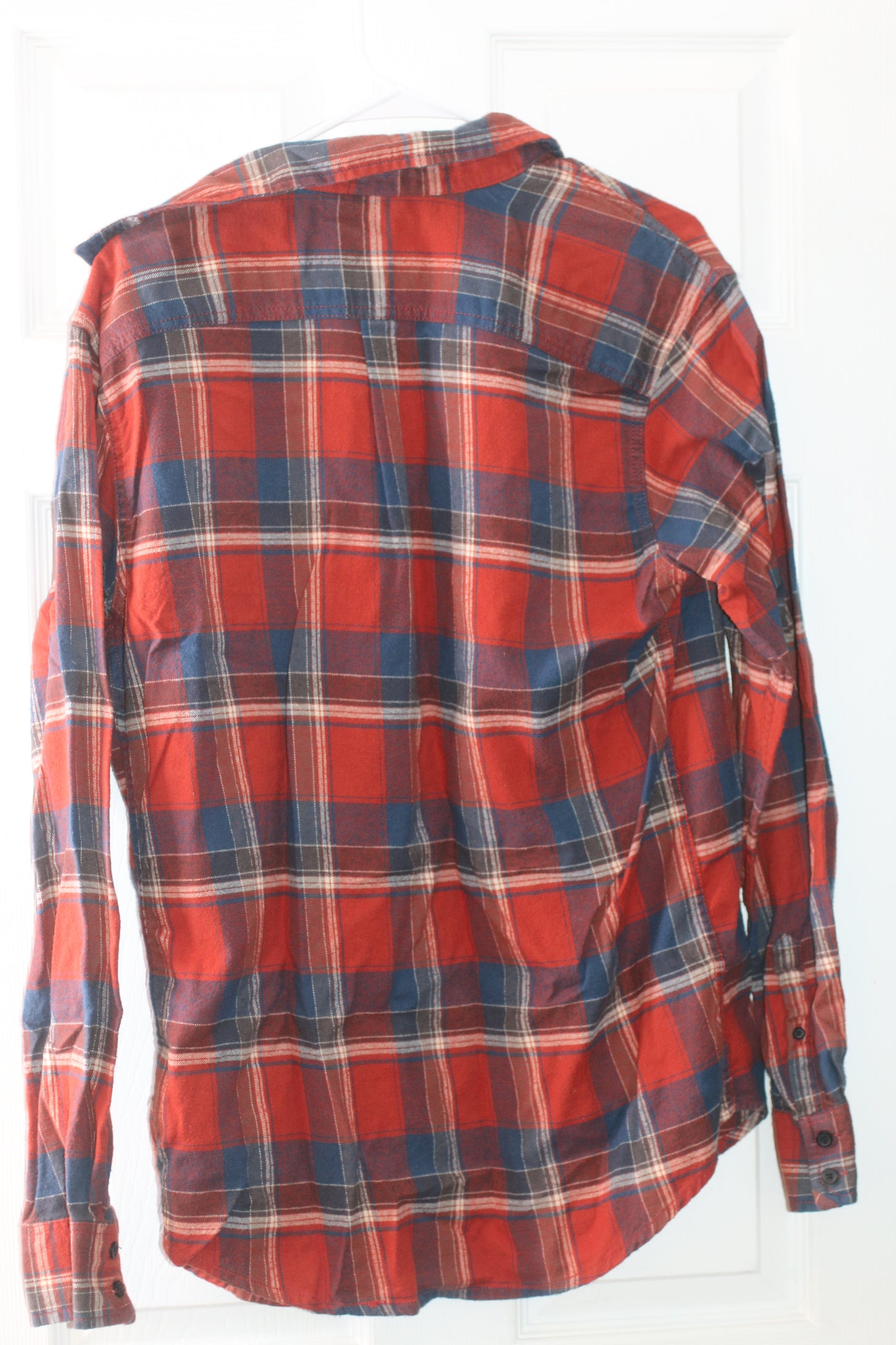 Burton Size M Red Tartan Long Sleeved Shirt Medium 38" 40"