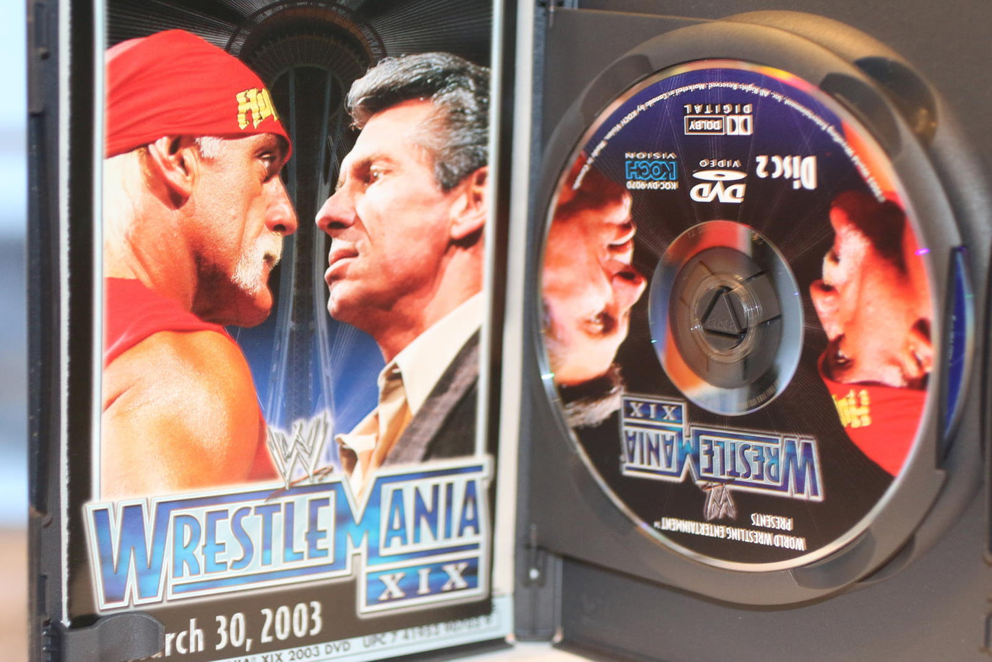 WWE WrestleMania XIX DVD - March 30, 2003 Hulk Hogan
