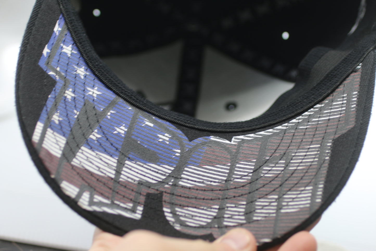 TapouT “Simply Believe” Flex Fit Cap S/M Black MMA UFC Style Hat