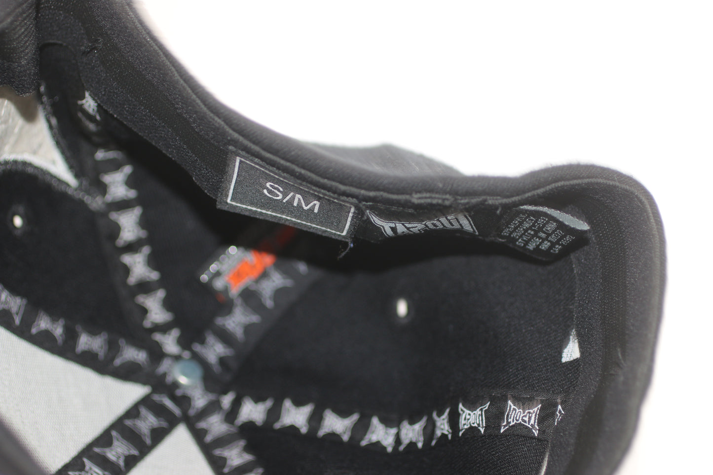 TapouT “Simply Believe” Flex Fit Cap S/M Black MMA UFC Style Hat