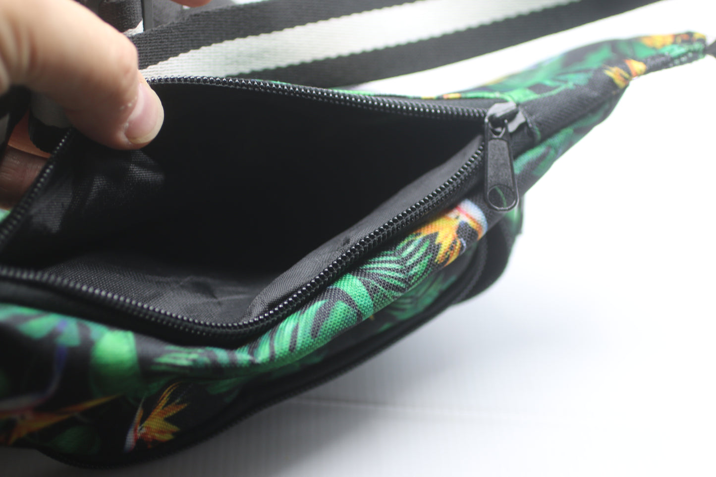 Sun Squad Palm Leaf Festival Rare Rocawear Hip Bag Sac Banane