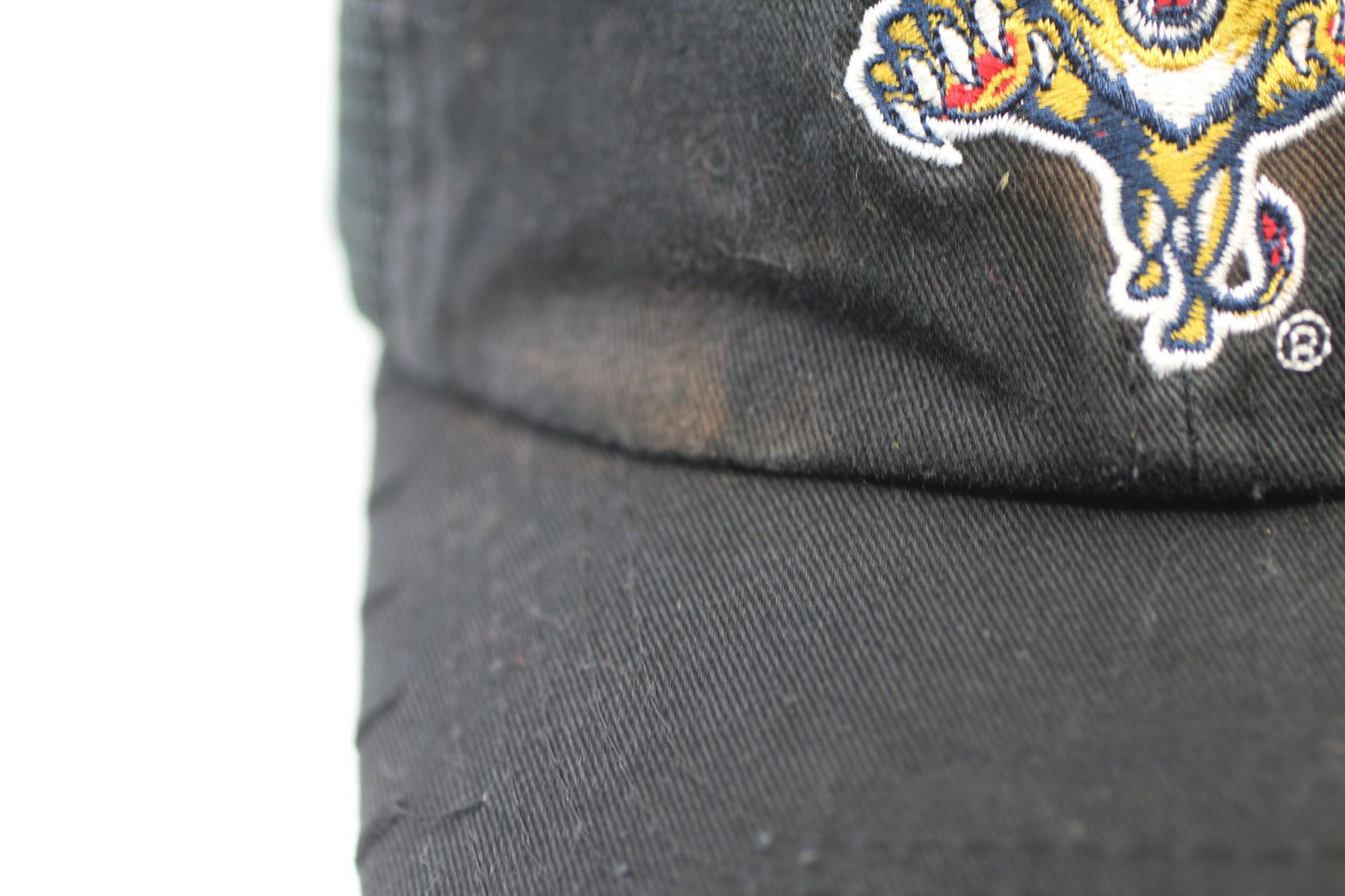 Florida Panthers NHL Trucker Cap Black Mesh Snapback – Very Worn – Authentic