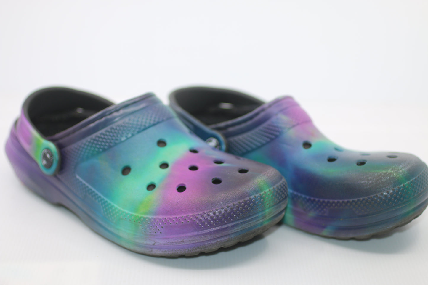 Crocs Unisex Classic Lined Out of This World Clog - US Size M5 W7