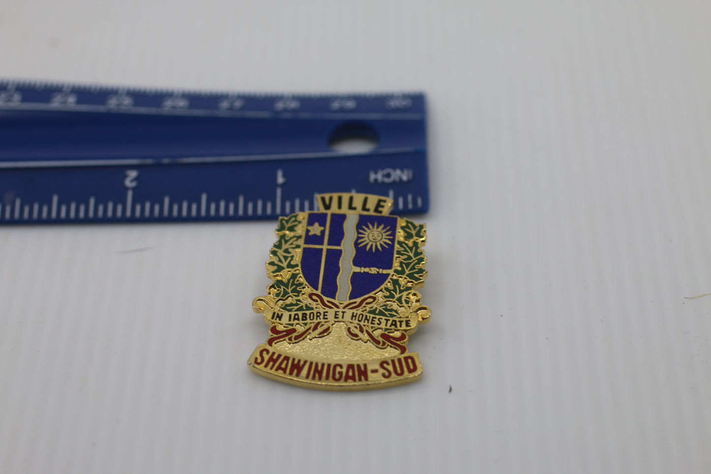 Ville de Shawinigan-sud Quebec Crest Lapel Pin Button