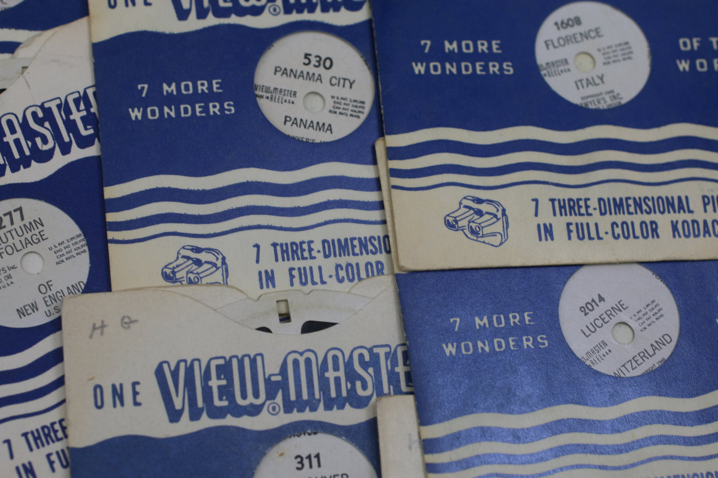 Vintage View-Master Lot w/ Viewer + 30+ Reels FT Snow White Coronation Banff Vatican