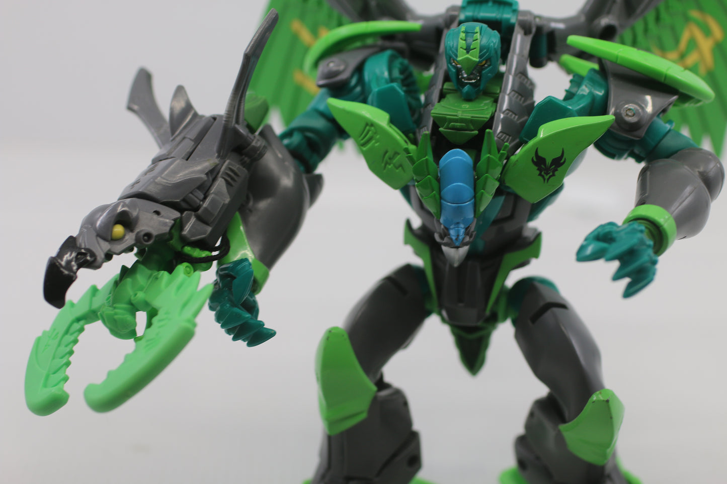 Transformers Grimwing Complete Prime Beast Hunters Voyager Class