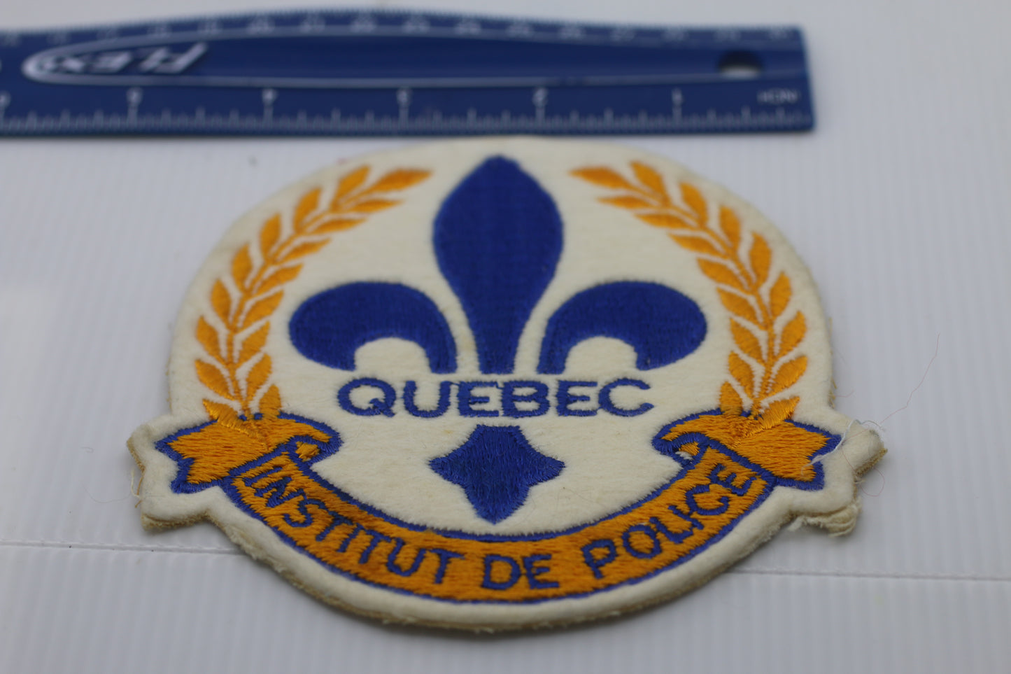 Embroidered Patch Vintage Québec institut de Police Souvenir