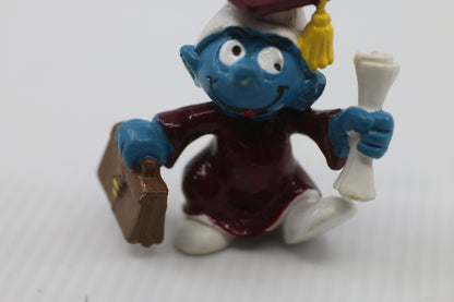 PEYO SCHLEICH VTG 1981 SMURFS # 20130 BROWN GRADUATE SMURF PVC FIGURINE