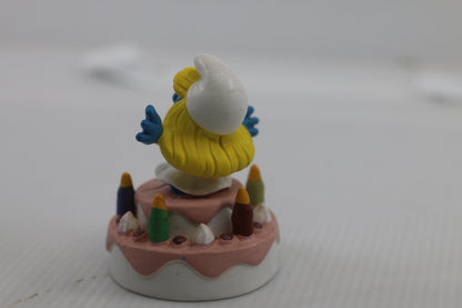 RARE SMURFS 20704 Surprise Party Smurfette 50th Birthday Cake Smurf PVC FigureRARE SMURFS 20704 Surprise Party Smurfette 50th Birthday Cake Smurf PVC Figure