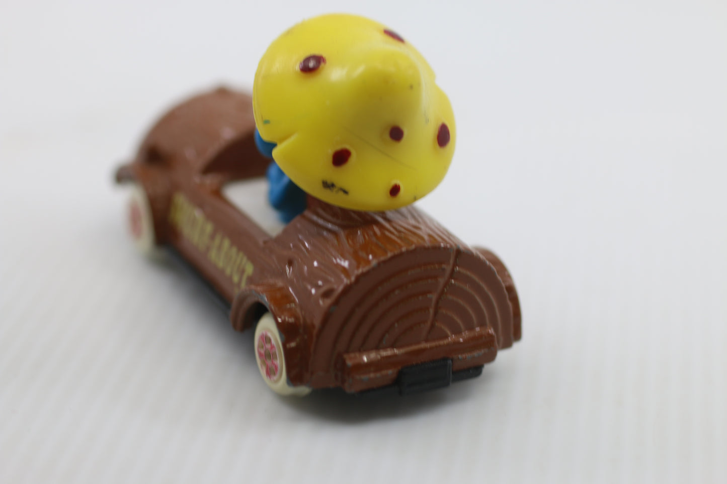 1982 Peyo ERTL Redwood Smurf-About Car Die Cast Loose Vintage