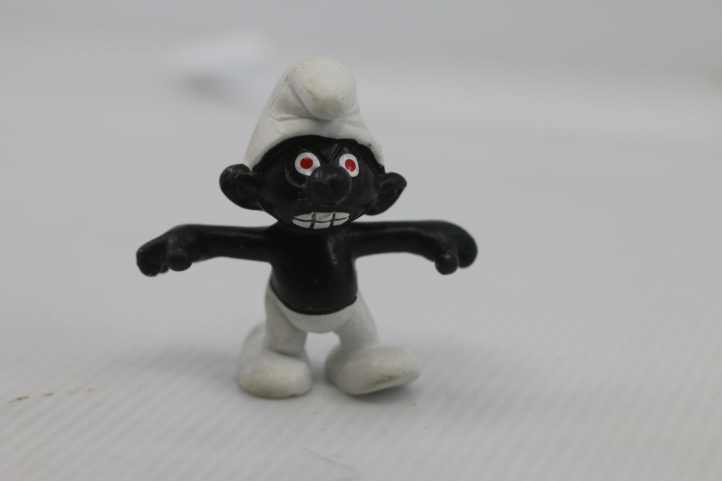 RARE Angry Smurf 20007 Black Teeth Red Eye Vintage Figure Schleich Peyo 1966 HK