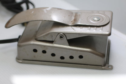 Mercury Electric 704 Foot /705 Knee Sewing Machine Speed Control Foot Pedal ONLY