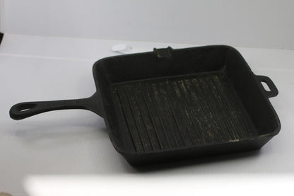 Vintage Old Mountain Cast Iron Square Grill Pan 10" Ribbed Skillet