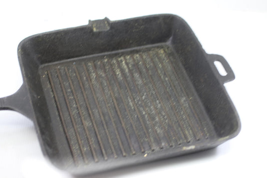 Vintage Old Mountain Cast Iron Square Grill Pan 10" Ribbed Skillet