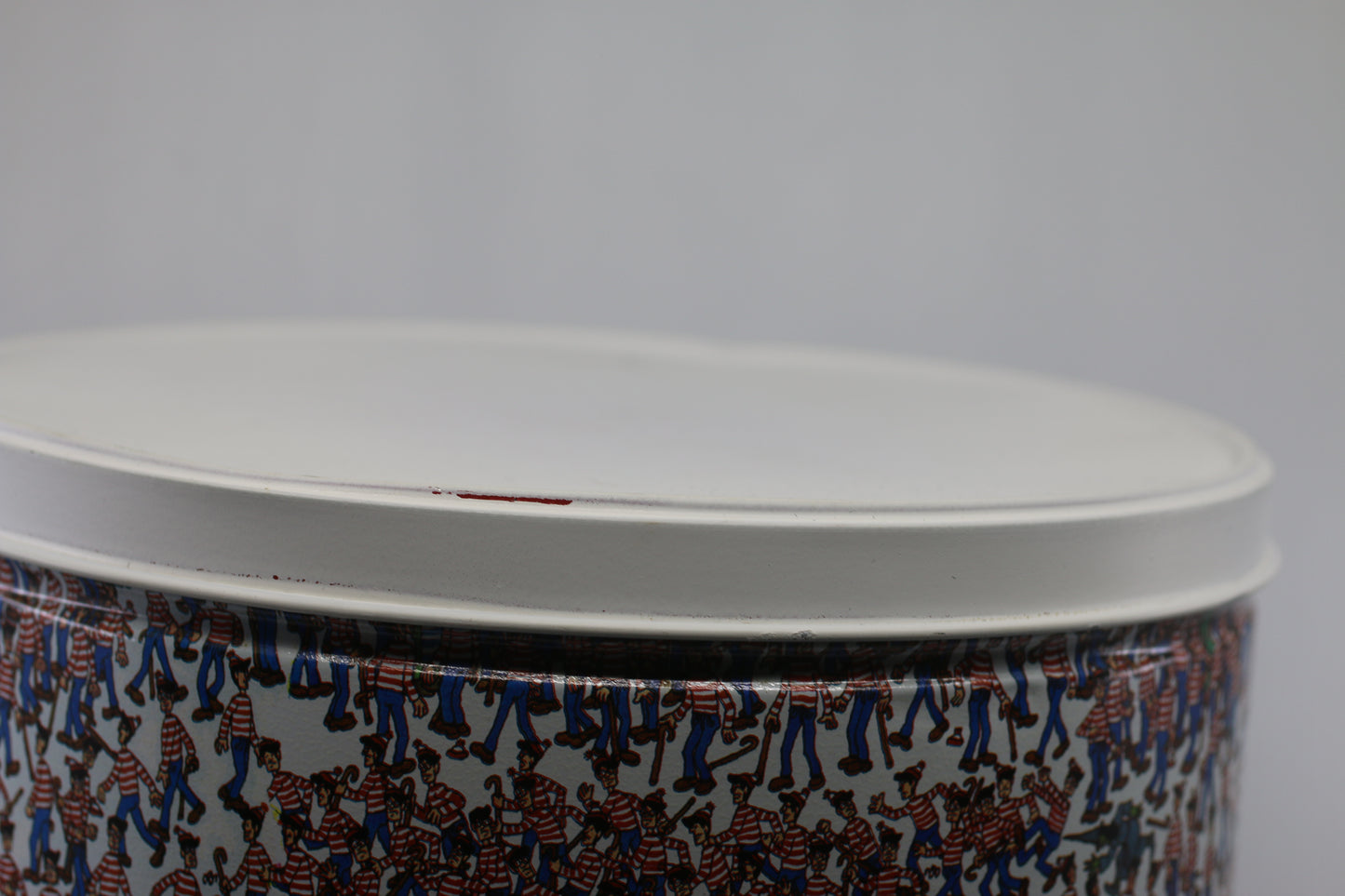 Vintage 1991 Where’s Waldo Metal Storage Tin Canister – Holiday Delights – Martin Handford