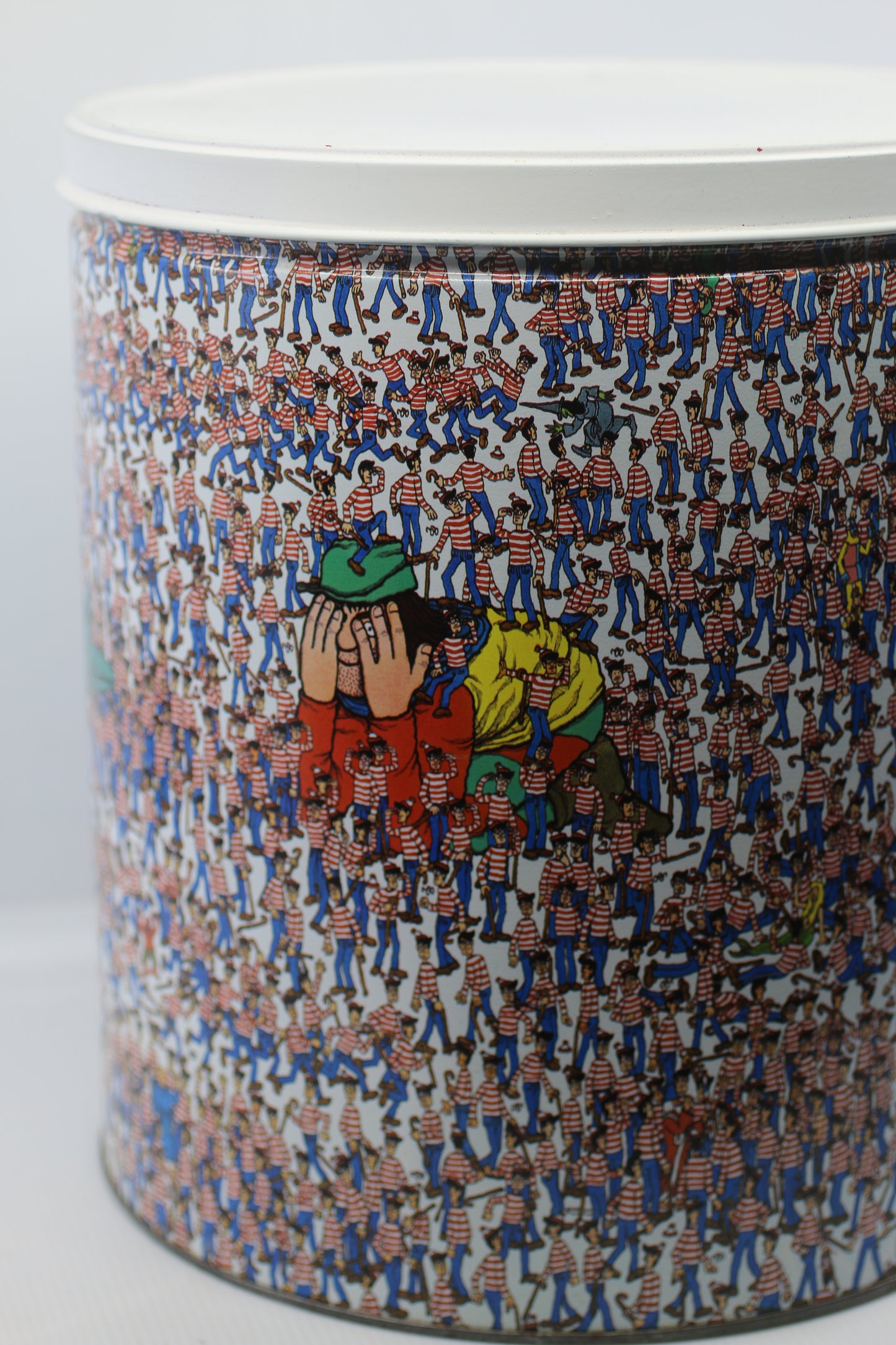 Vintage 1991 Where’s Waldo Metal Storage Tin Canister – Holiday Delights – Martin Handford