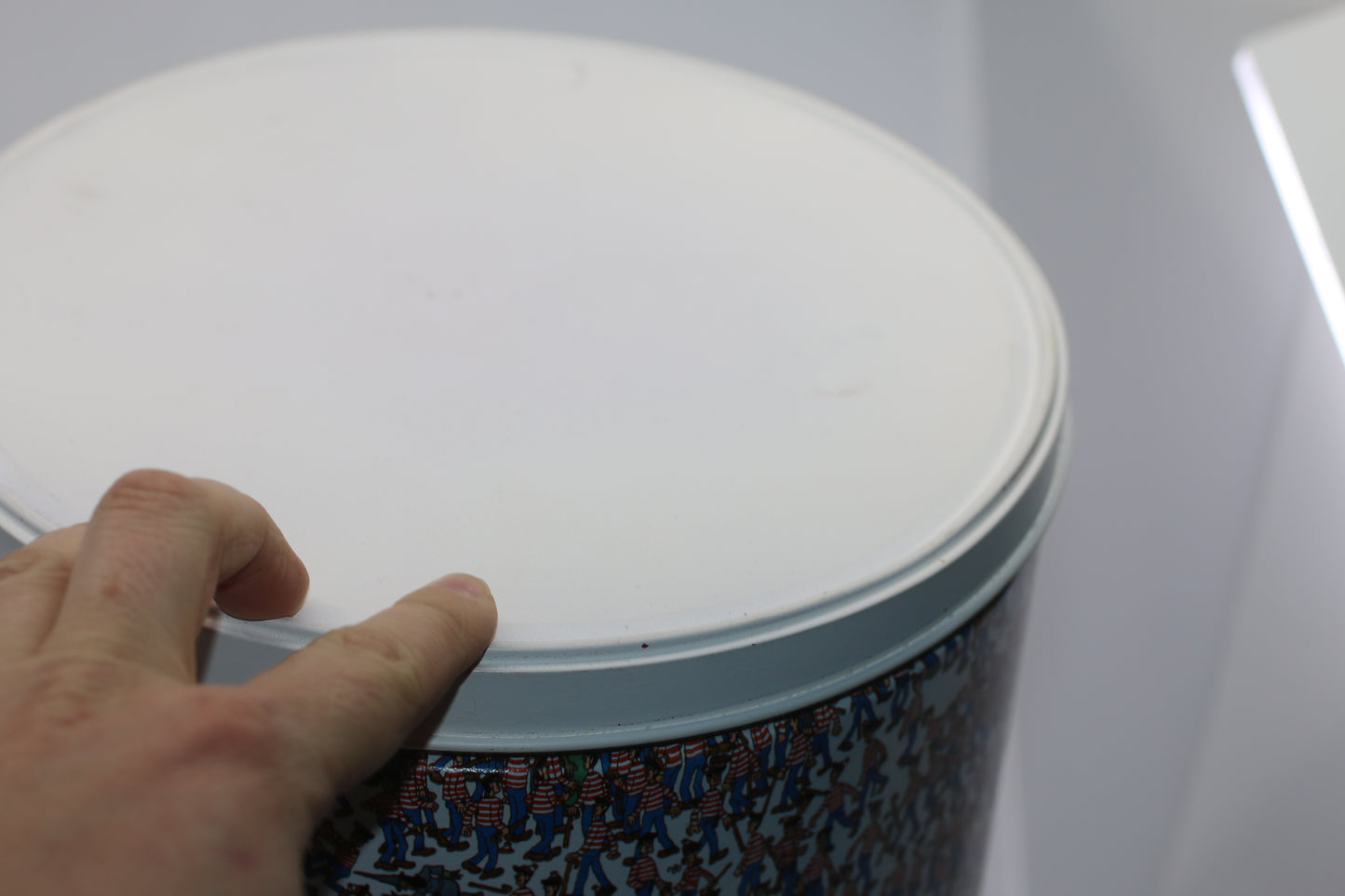 Vintage 1991 Where’s Waldo Metal Storage Tin Canister – Holiday Delights – Martin Handford