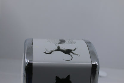 Napkin dispenser Dubout and Editions Clouet with cute cats desigh