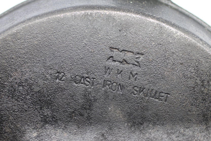 12in Cast Iron Skillet Frying Pan Dual Spout Made in China