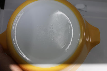 Vintage PYREX Casserole Dish 472-B BUTTERFLY Yellow NO LID