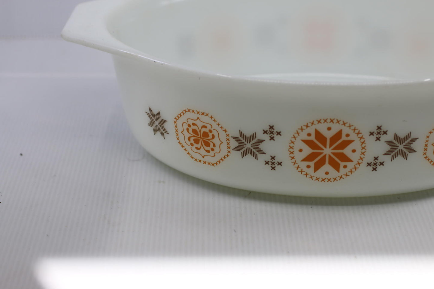 Vintage Pyrex #045 2 1/2 Qt Town & Country Pattern Oval Casserole Dish *No Lid*