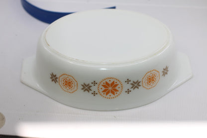 Vintage Pyrex #045 2 1/2 Qt Town & Country Pattern Oval Casserole Dish *No Lid*
