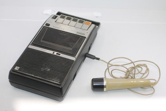 Vintage Lloyd’s V118 Portable Cassette Tape Recorder w/ Microphone