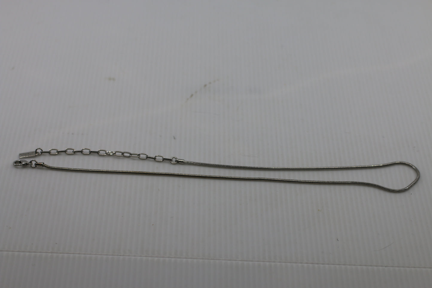 Vintage SPOUTNIK Silver Tone Snake Chain Necklace w/ Extender – Minimalist Retro Jewelry