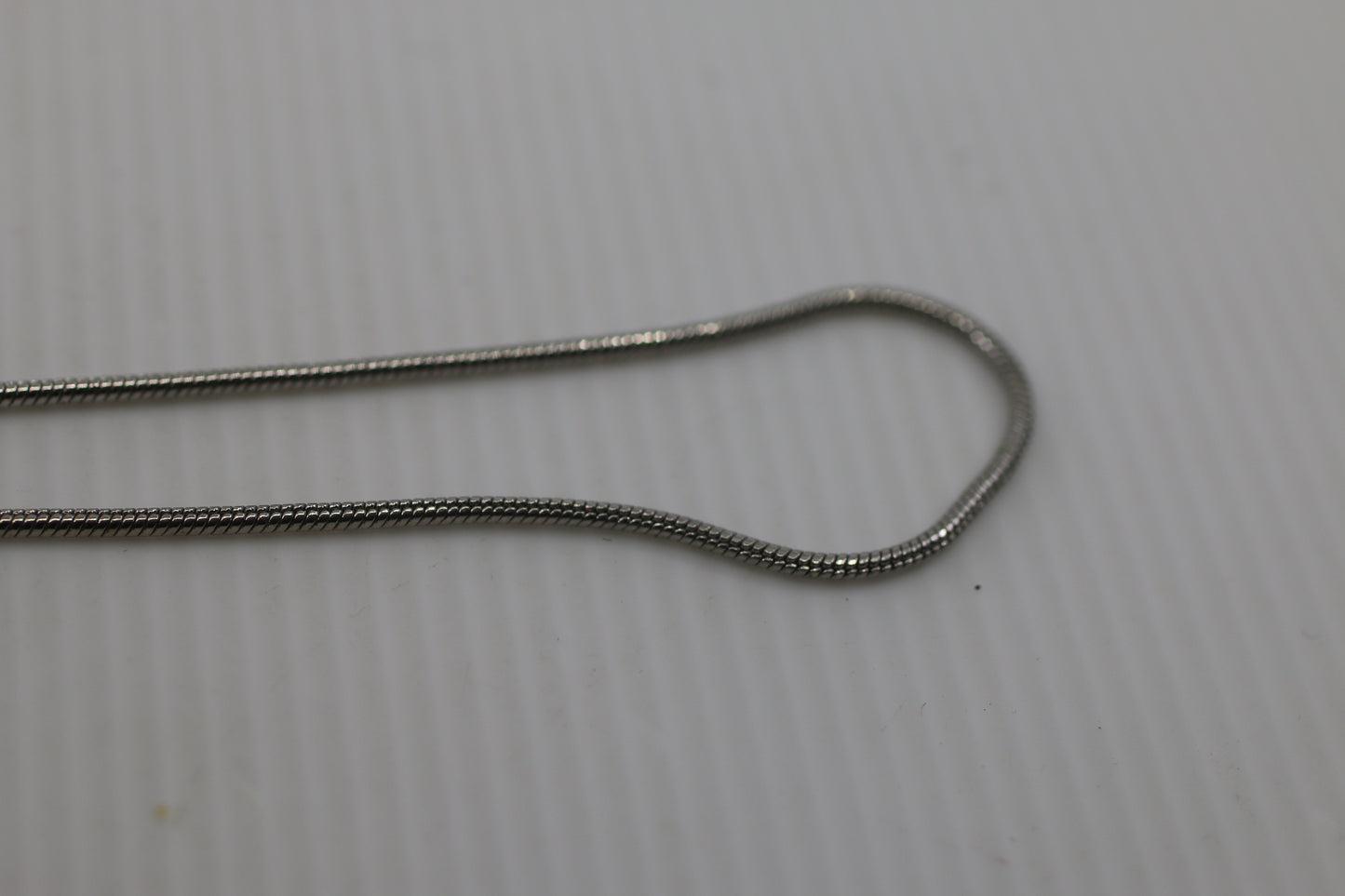 Vintage SPOUTNIK Silver Tone Snake Chain Necklace w/ Extender – Minimalist Retro Jewelry