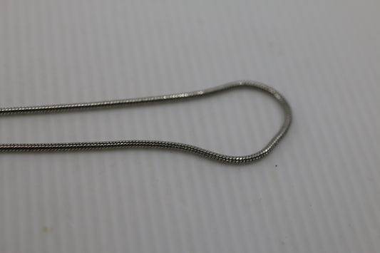 Vintage SPOUTNIK Silver Tone Snake Chain Necklace w/ Extender – Minimalist Retro Jewelry