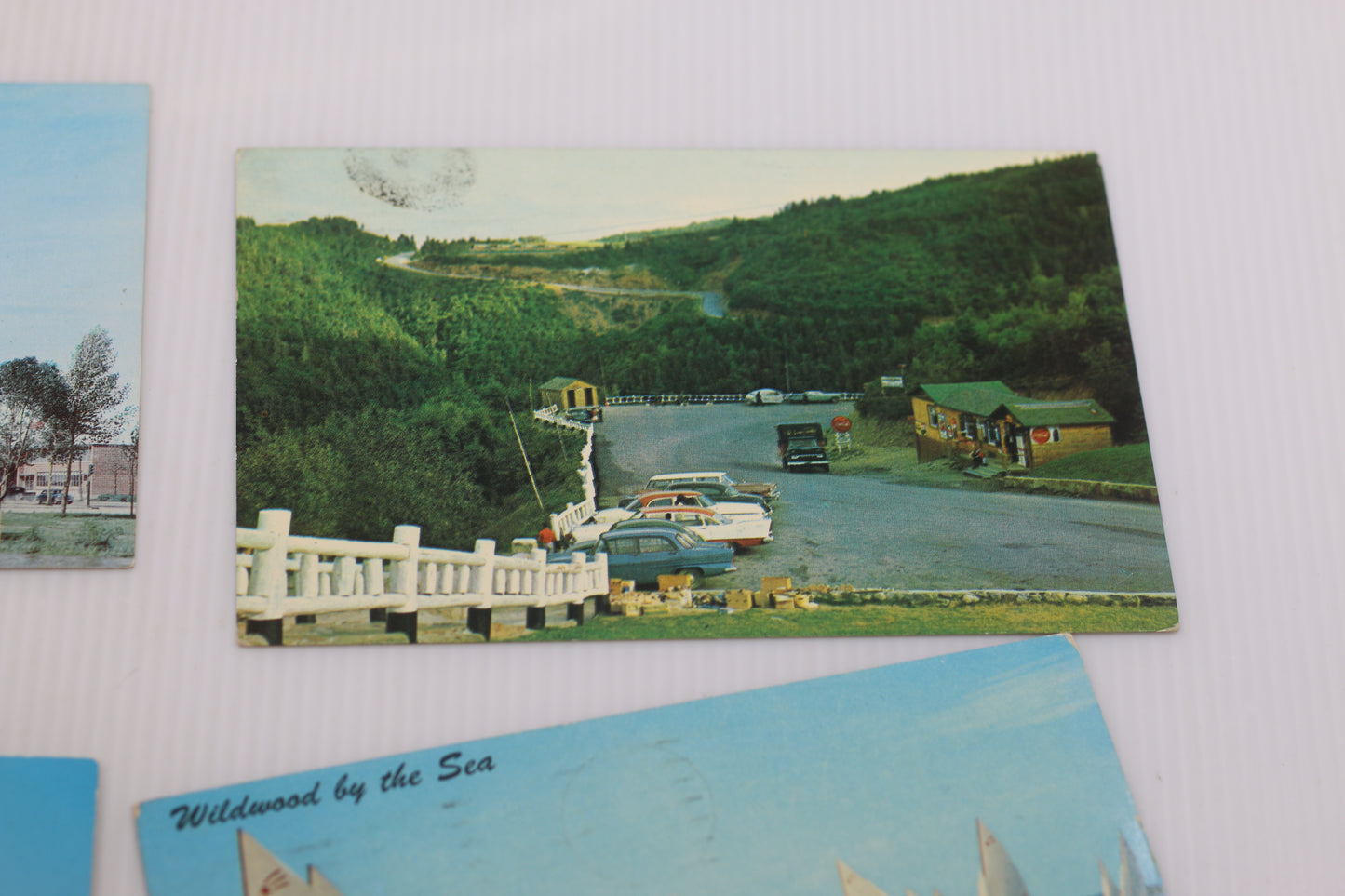Vintage Postcard Lot Canada & USA 1960s–1970s Handwritten & Postmarked (4 pcs)
