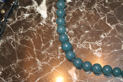 Vintage Big ball Turquoise blue beads necklace Adjustable 1960's style