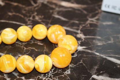 Vintage style Marbled egg yolk Resin beads handmade Necklace from 1960's