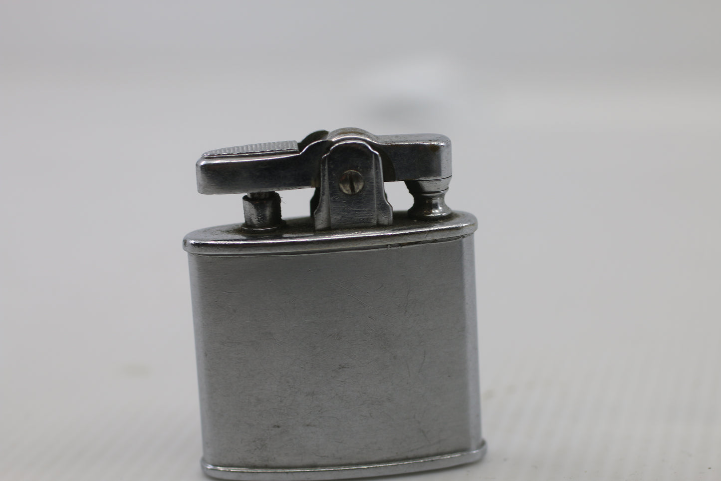 Vintage Ronson Petrol Lighter Silver Tone Vertical Ribbed Case – Made in England