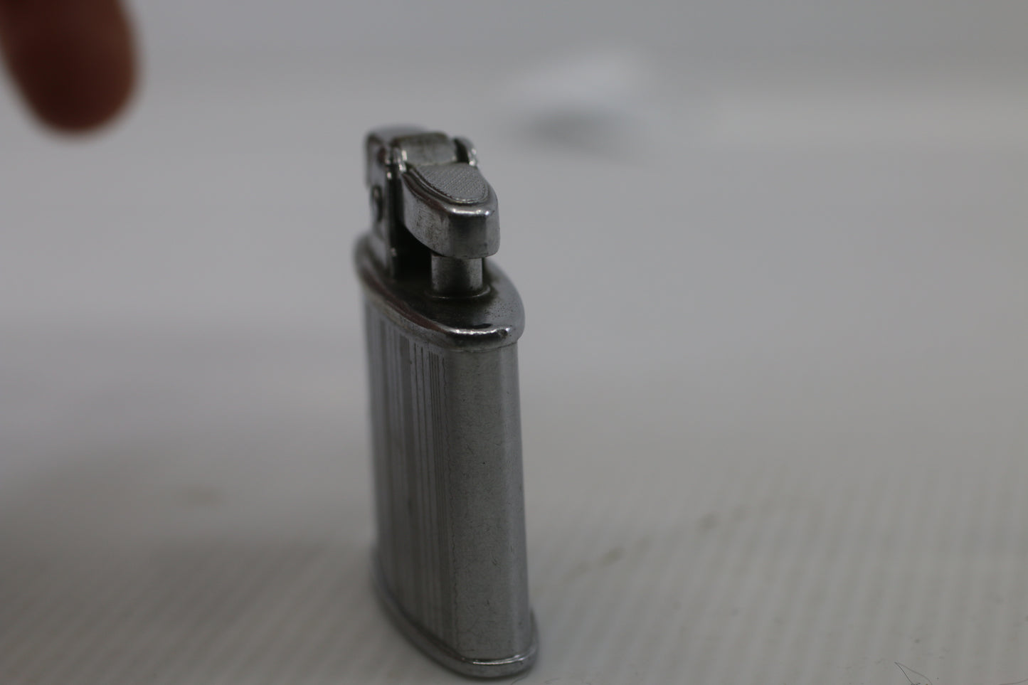 Vintage Ronson Petrol Lighter Silver Tone Vertical Ribbed Case – Made in England