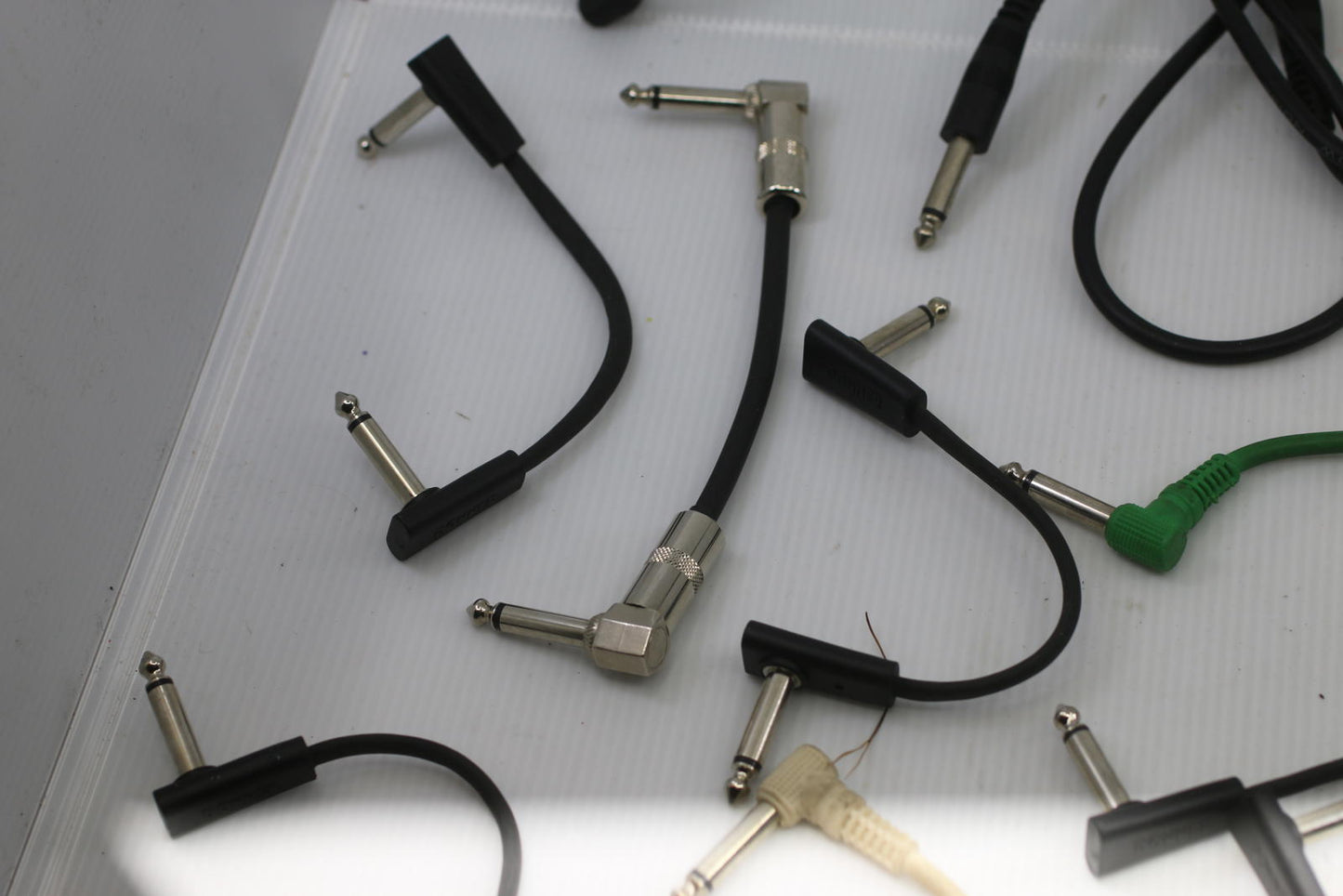 Huge Lot Guitar Patch Cables 1/4" TS Fender Hosa Right Angle Pedalboard