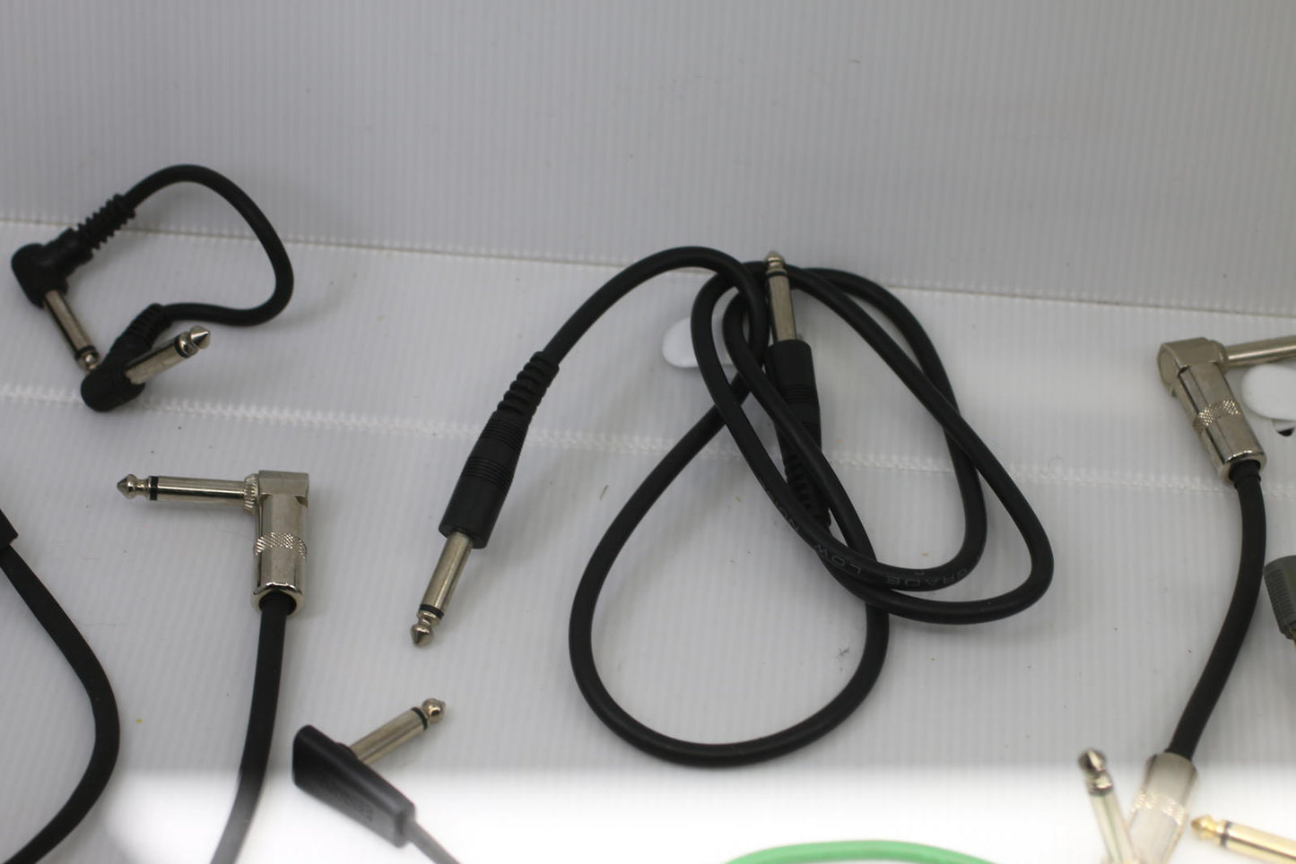 Huge Lot Guitar Patch Cables 1/4" TS Fender Hosa Right Angle Pedalboard