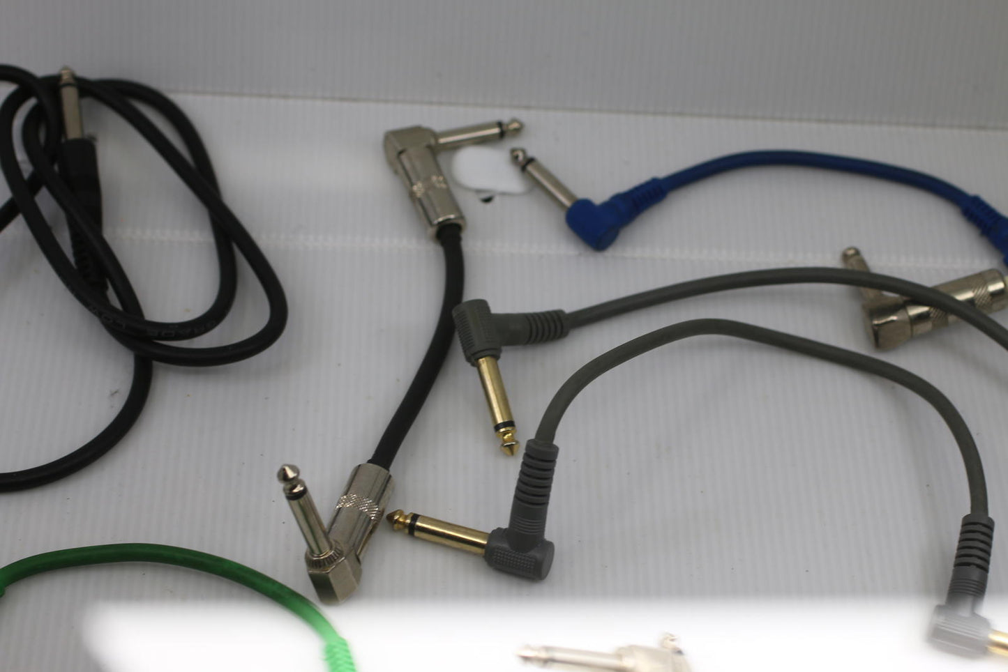 Huge Lot Guitar Patch Cables 1/4" TS Fender Hosa Right Angle Pedalboard