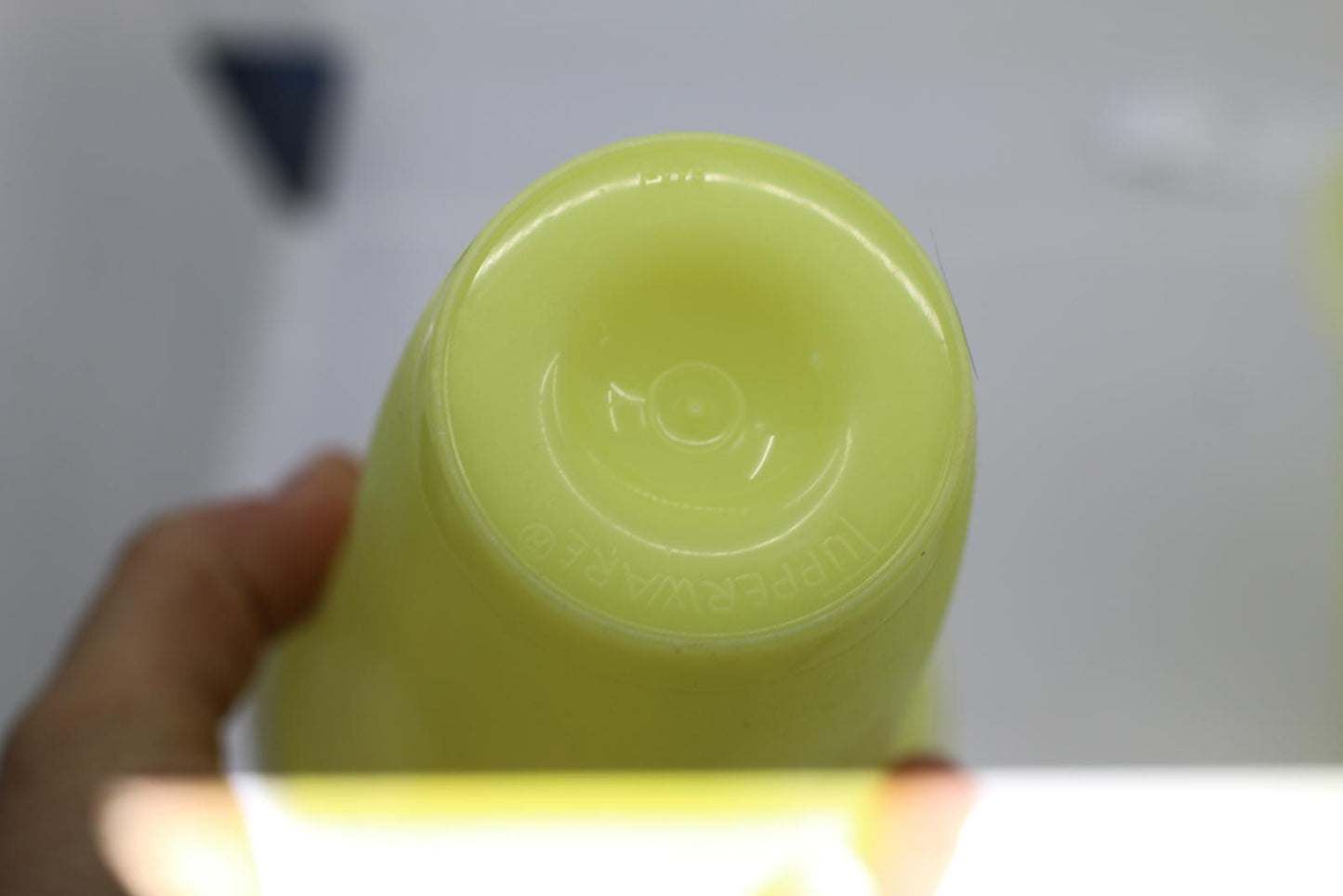 Vintage Tupperware Tumblers w/ Flip Top Lids Lime Green Set of 3
