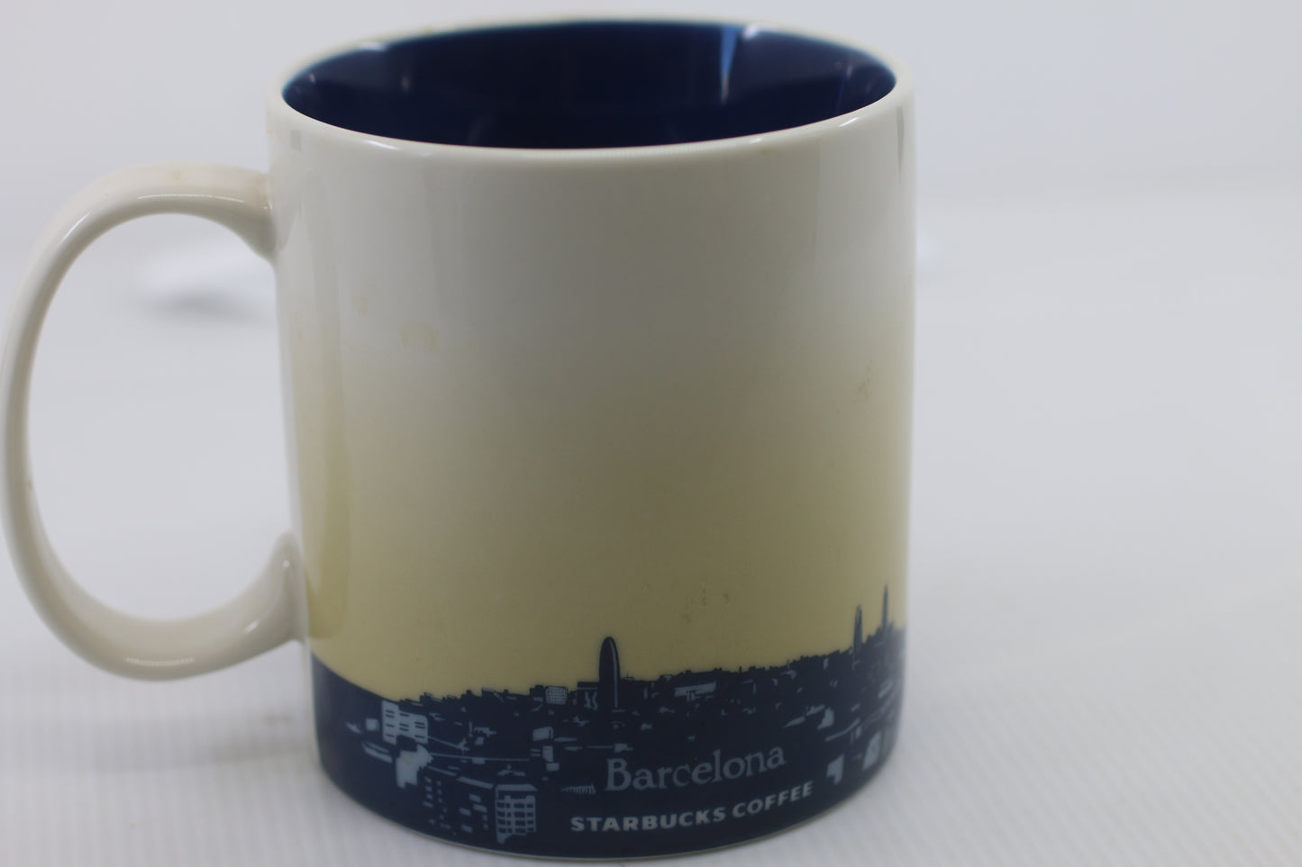 Starbucks Barcelona Global Icon Collectors Series Coffee Mug 2015 16 oz