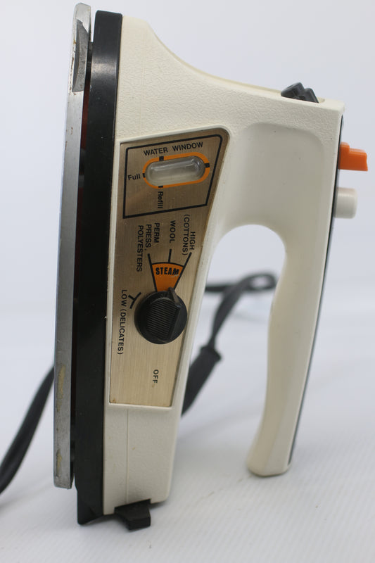 Vintage GE Light’n Easy Compact Steam Dry Iron F201AL Made in USA