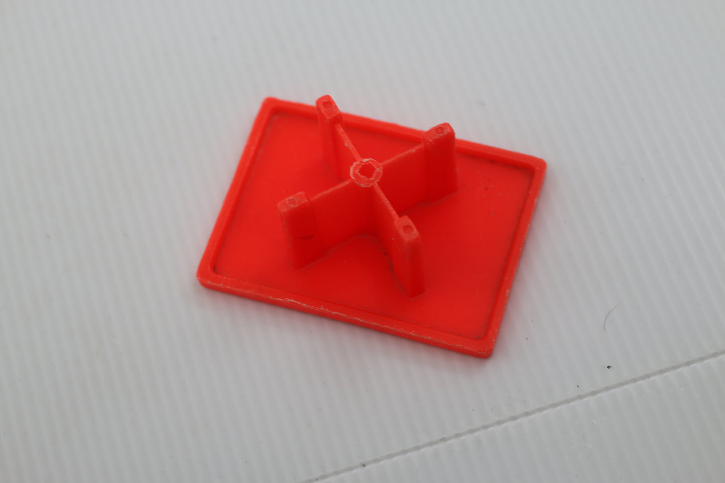 Fisher Price #985 Red Lobster Table Vintage 1972 Little People Happy Houseboat