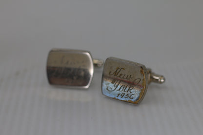 Vintage “New York 1956” Engraved Silver-Tone Cufflinks – Mid-Century Souvenir